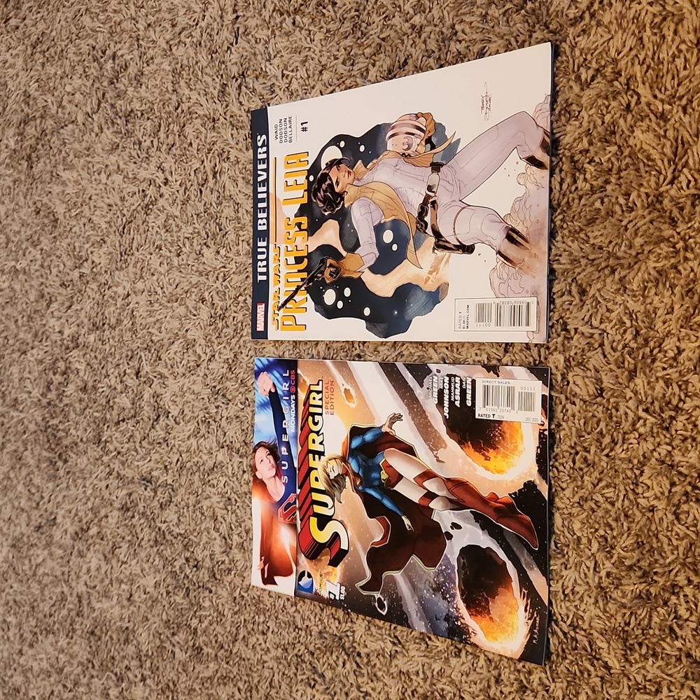 Supergirl & Princess Leia Comic Books